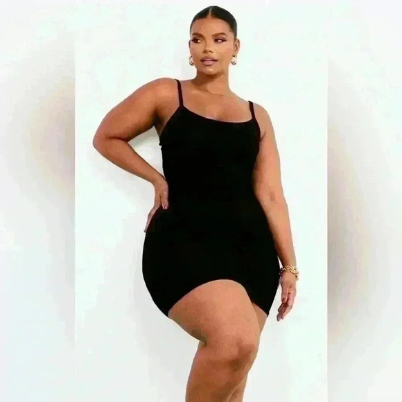 Plus Black Strappy  Jersey Bodycon Dress - Picture 1 of 3